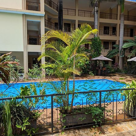 Parkview Inn Moshi Ngoại thất bức ảnh