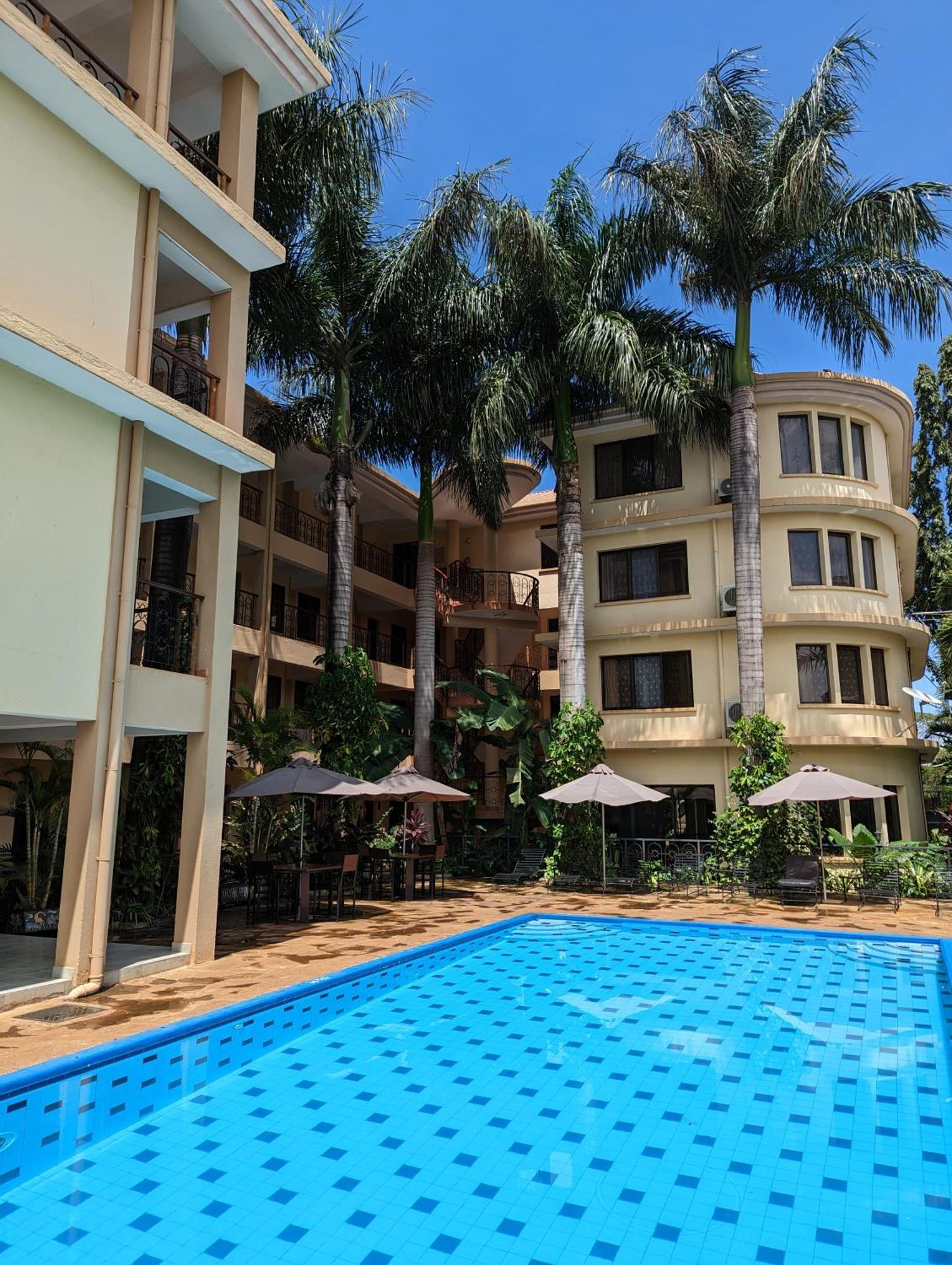 Parkview Inn Moshi Ngoại thất bức ảnh