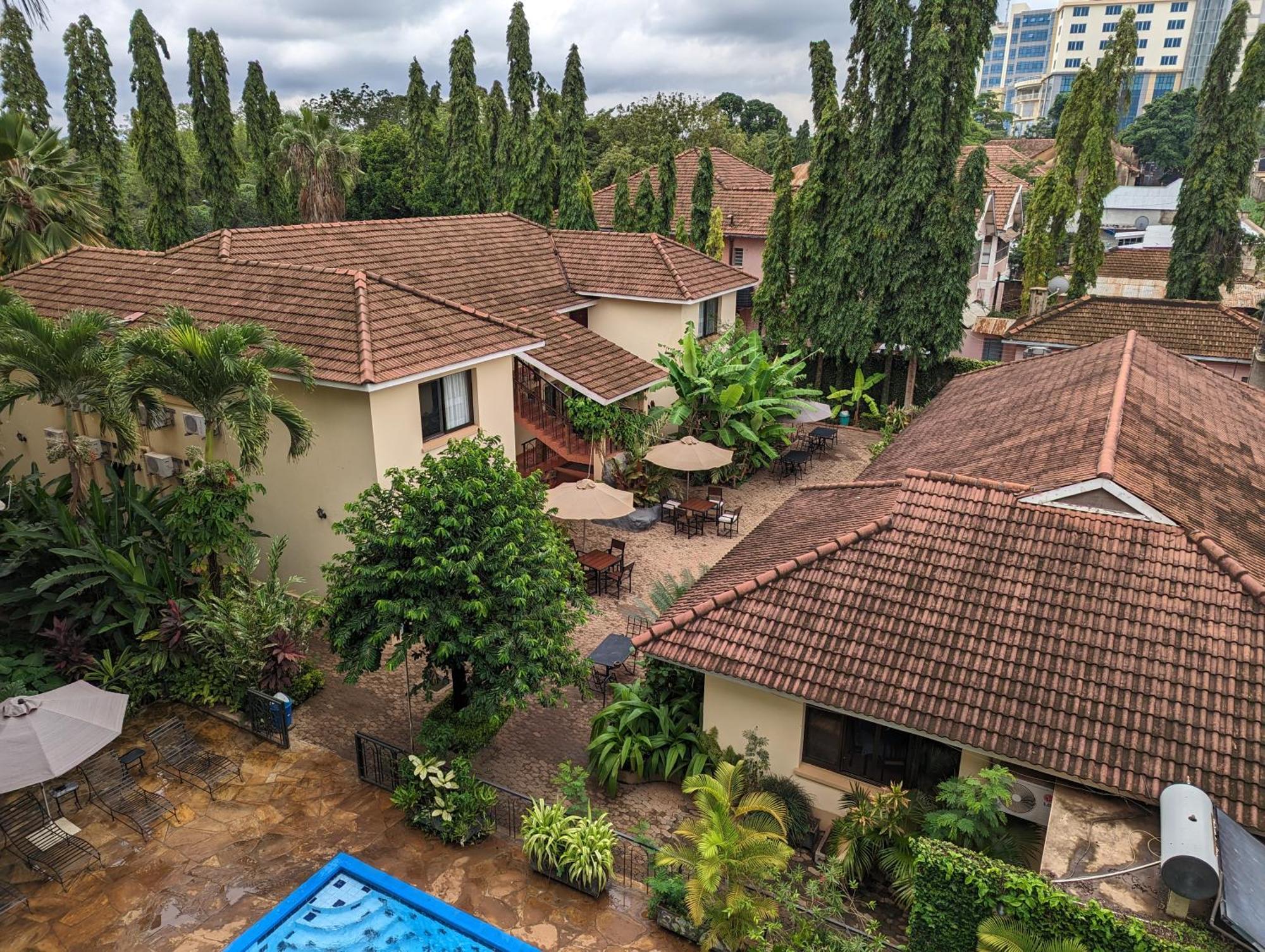 Parkview Inn Moshi Ngoại thất bức ảnh