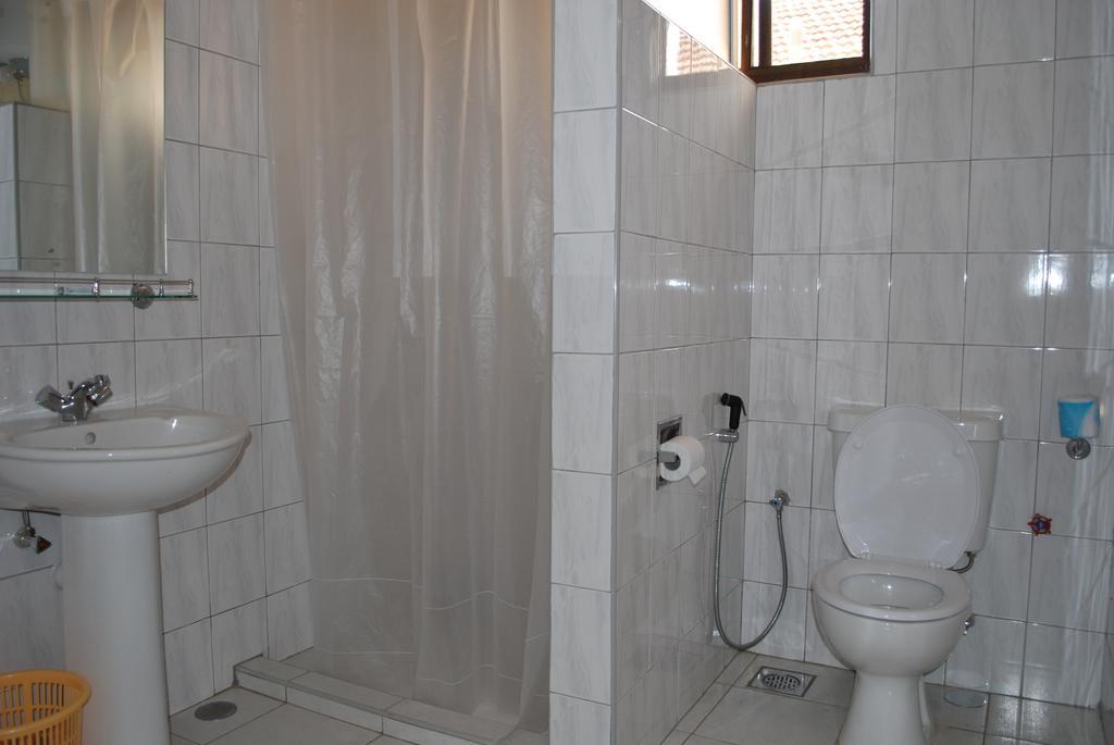 Parkview Inn Moshi Phòng bức ảnh