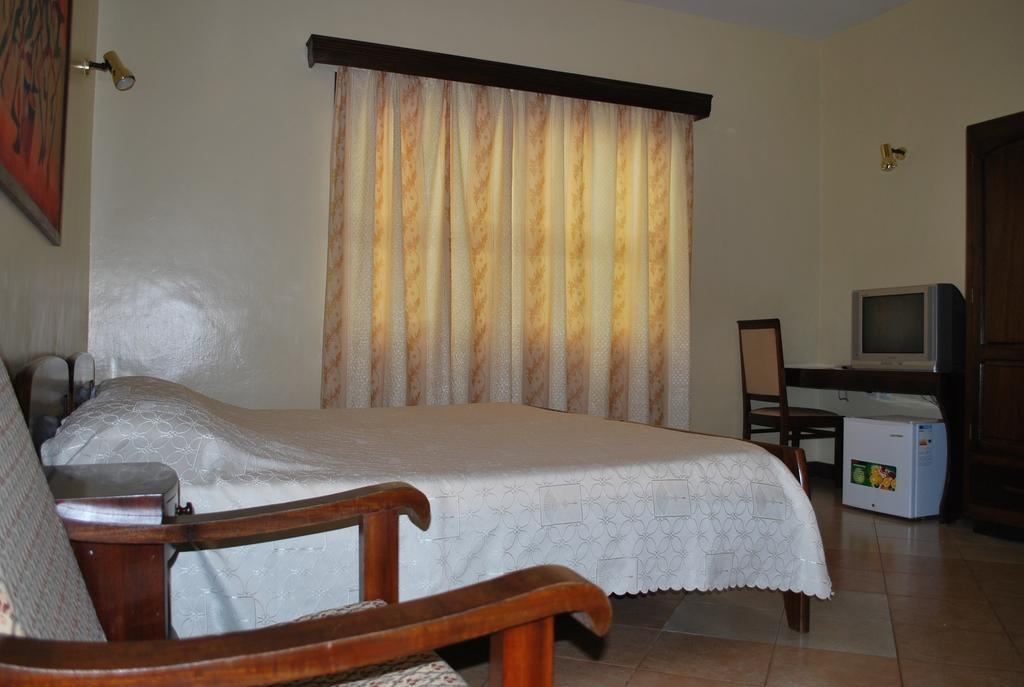 Parkview Inn Moshi Phòng bức ảnh